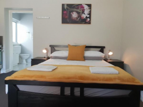 Stirling Apartments - Studio 2